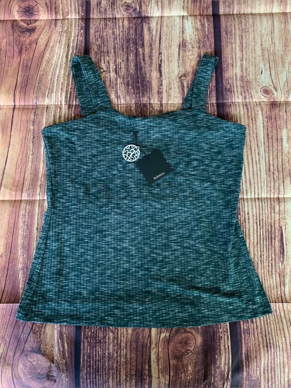 NWT Bobeau Women’s Sleeveless Green Soft Tank Blouse Top Size: Large
